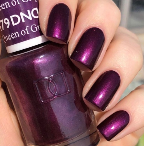 Queen of Grapes - DND Gel USA
