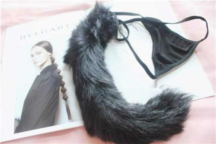 Tail Thongs - Black Fox
