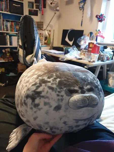 Yuki-Chan Plushie "Japan's Roundest Seal" - XL (Extra Chonky) - Yuki-Chan (Gray) / 24″ / 60 cm