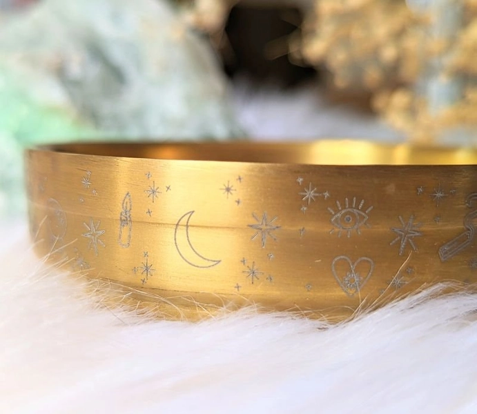 Brass Altar Bowl - Celestial, Mystical Ritual Bowl, Altar Bowl, Incense holder, Spell Bowl, Burning Bowl, Altar Tools, Money Bowl