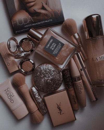 makeup essentials 