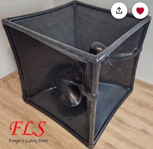 Latex Vaccum Cube