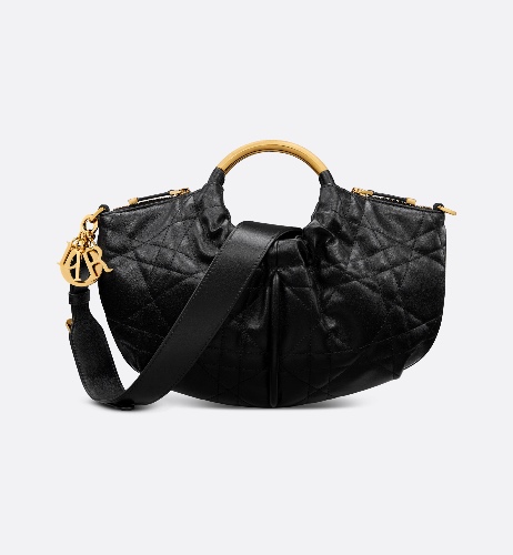 Walk in Dior Purse Black Macrocannage Calfskin | DIOR