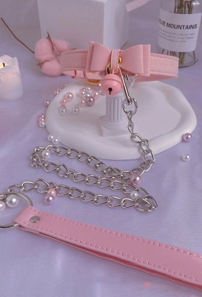 Pink Sexy Choker Harajuku Style Bowknot Bell Choker with Chain Leash Lingerie Accessory