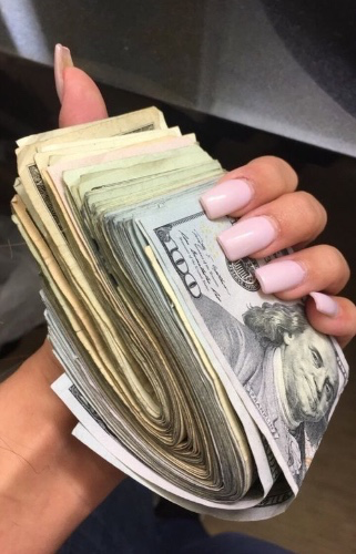 Tip meee €200