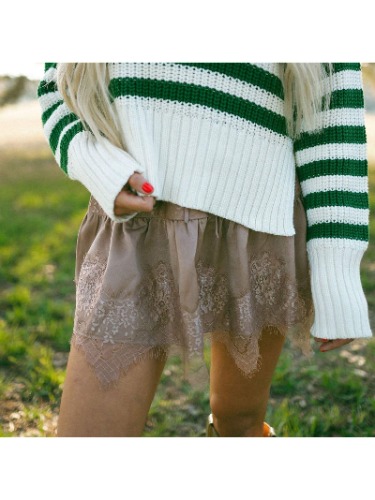 Women's Irregular Lace Mini Skirts Cute Elastic Waist Loose Fit A-Line Skirts Short Skirts