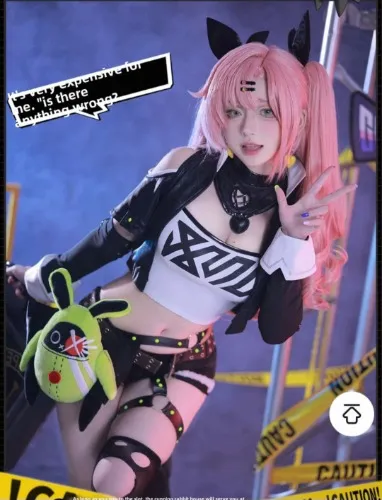 Nicole ZZZ Cosplay