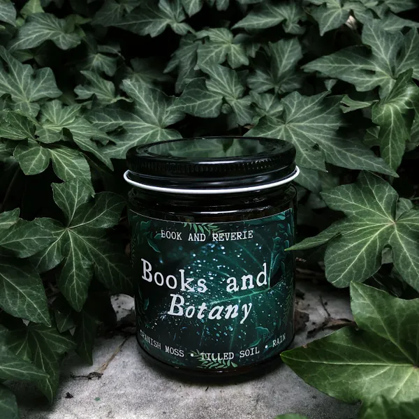Books and Botany Candle