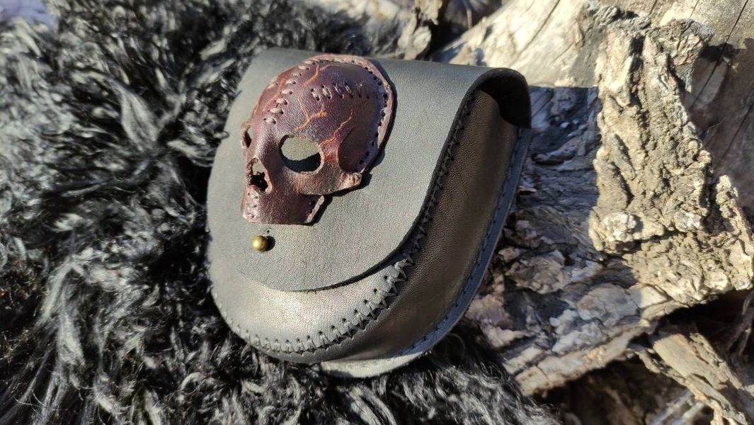 Leather Belt Pouch for Larp, Cosplay, Medieval Costume or Just Putting Stuff In, plague doctor,