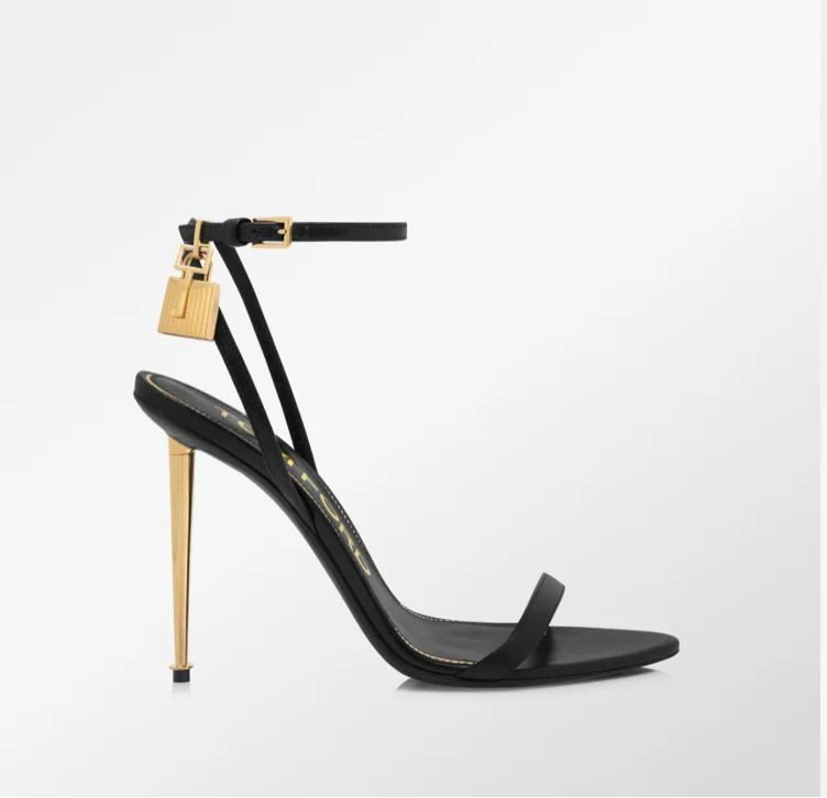 SHINY LEATHER PADLOCK POINTY NAKED SANDAL