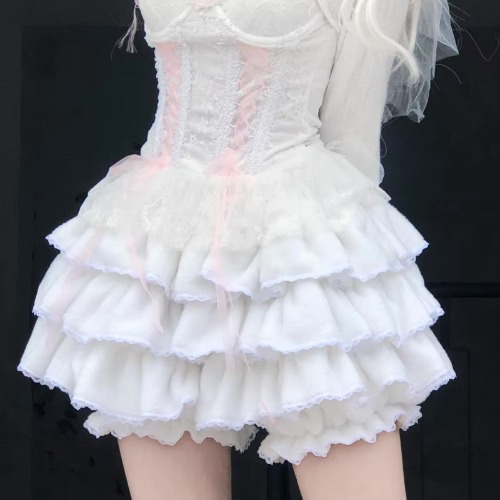 Fluffy Ruffled Bloomer Pants - White