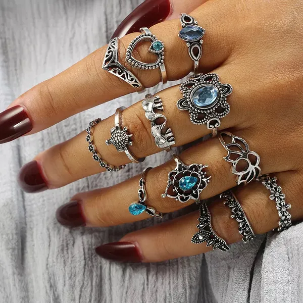 15pcs Dark Boho Moon Heart Ring Set