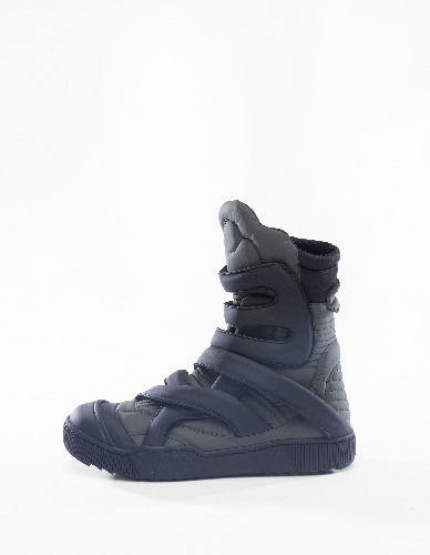 HIGH TOPS STARGATE EARTH | 43