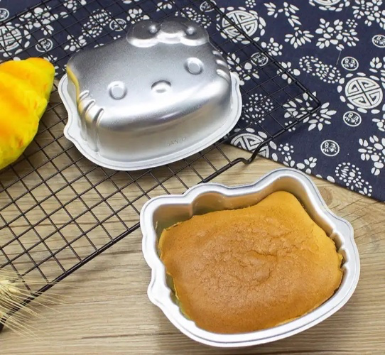 Ηello kitty small cake grinder 