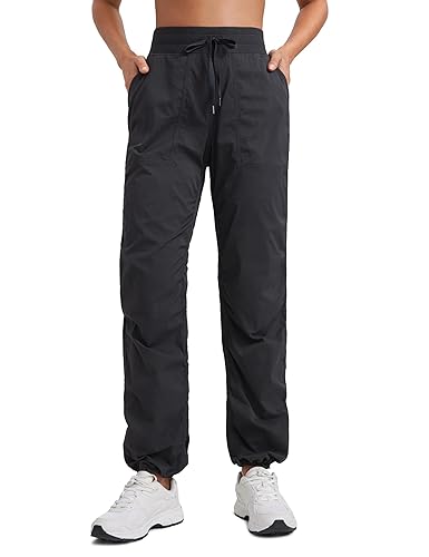 CRZ YOGA Lightweight Workout Pants for Women Casual Ruched Straight Leg Pants Work Gym Athletic Pants with Pockets - Medium - Black