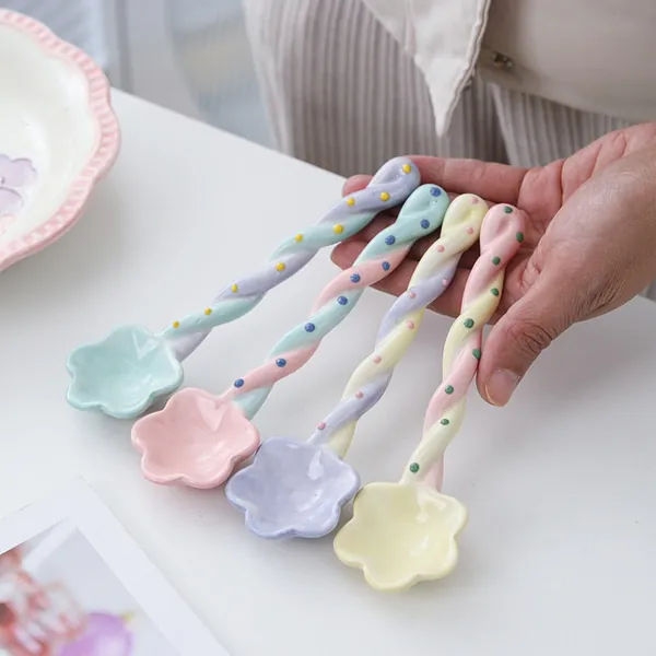 Ceramic Pastel Flower Soup Dessert Spoon Kawaii