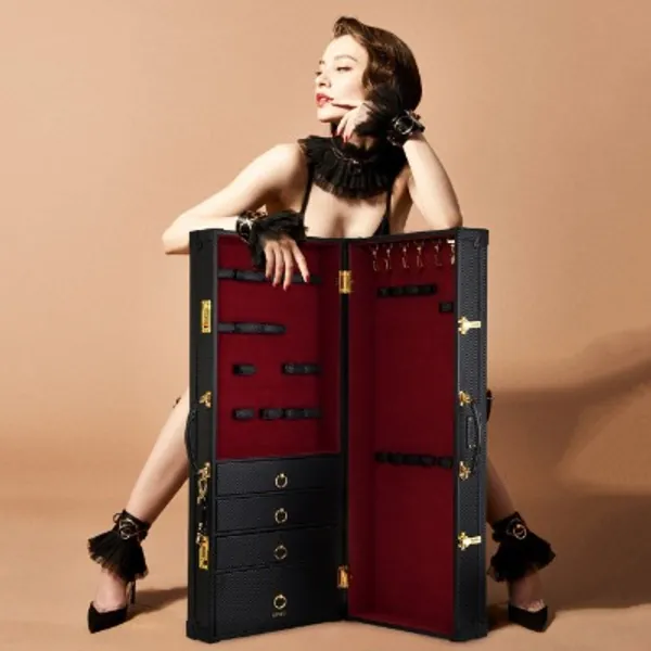 Storage Sade Trunk