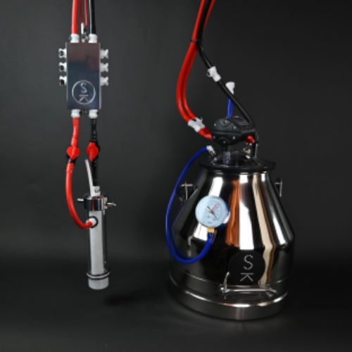 Milker Kit With Pump | Standard 20lt / 220/240v / 30mm