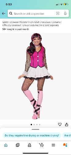 Draculara outfit 