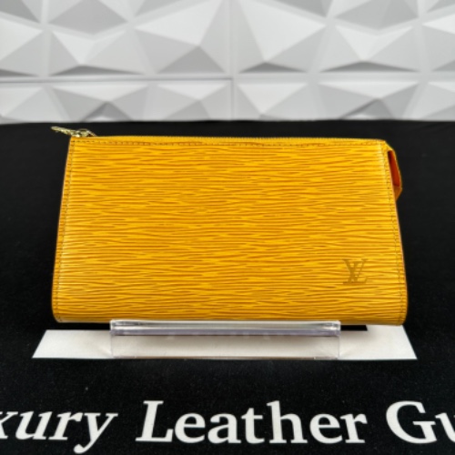 Louis Vuitton Yellow Epi Pochette (AR1927)