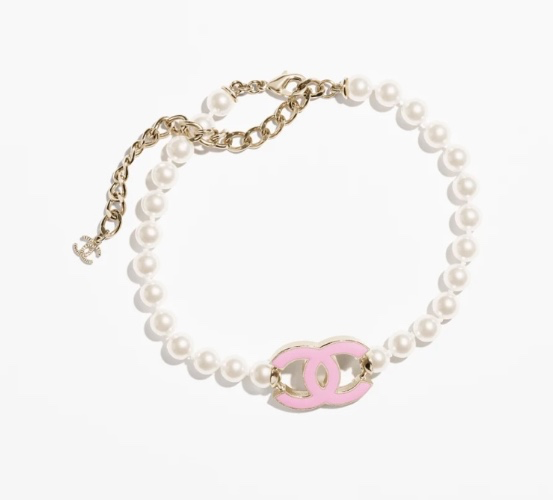 Chanel pearl choker