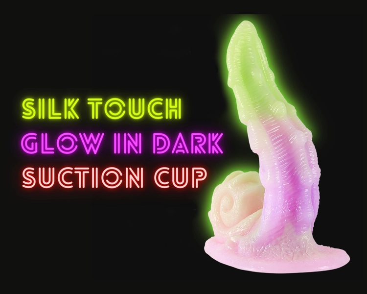 8 inch Silicone Fantasy Dildo Fluorescent Dildo Luminous Dildo With Strong Suction Cup Glow In The Dark Adult Toys Mature