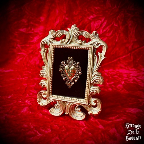 Small Sacred Heart frame, gothic wall art, small golden frame, gothic home decor, Strange Dollz Boudoir - Wall hanging