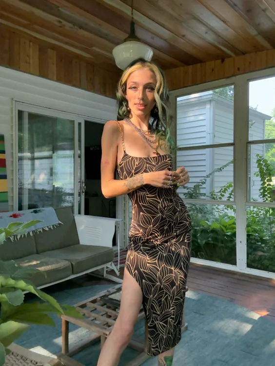 Middle name “MONEY” 💰