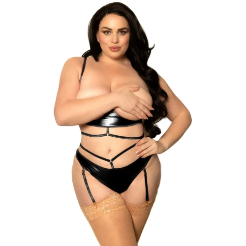 Seven 'til Midnight Longline Plus Size Musta Rintaliivisetti