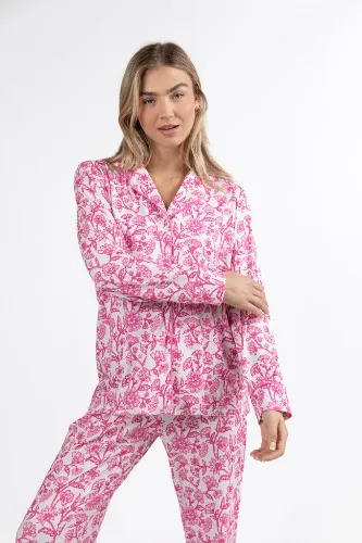 Silky pajamas 