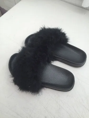 Flip-flops for this summer