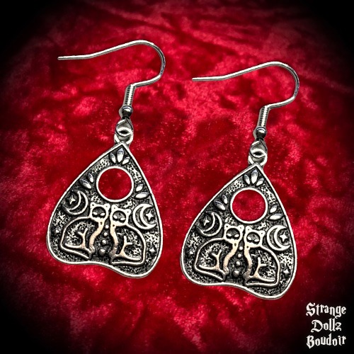 Ouija Planchette Moon Cats Earrings,  925 Sterling Silver, Witchy Gothic, Strange Dollz Boudoir - Classic hooks 925 sterling silver
