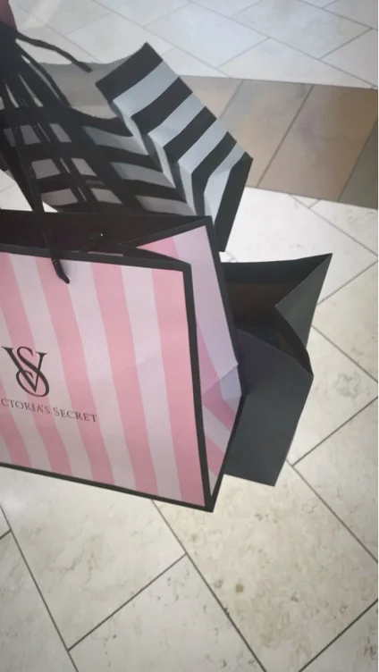 Shopping Spree🛍️