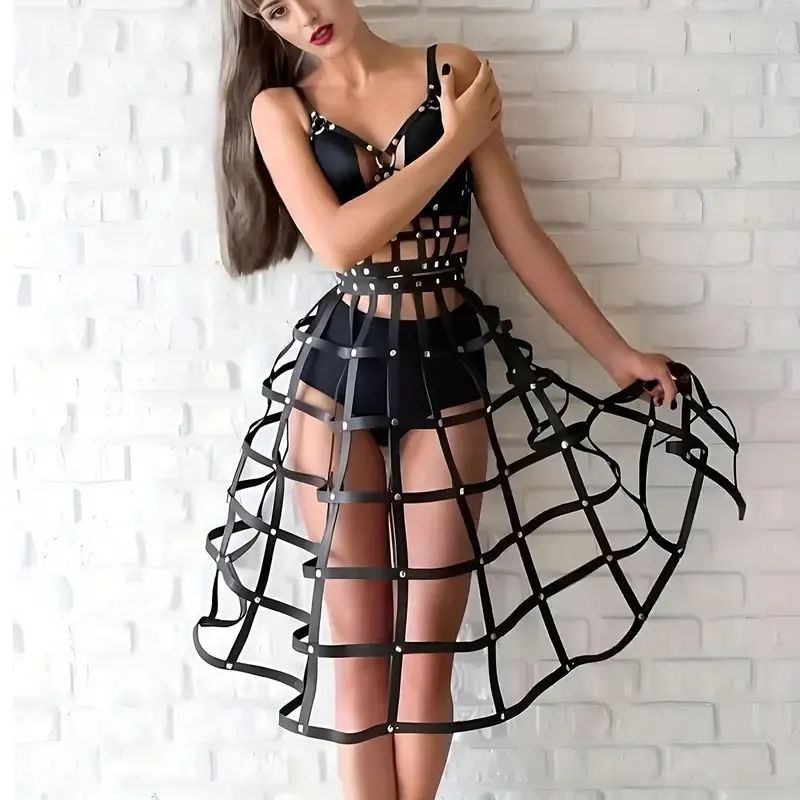 Unique goth "outfit"
