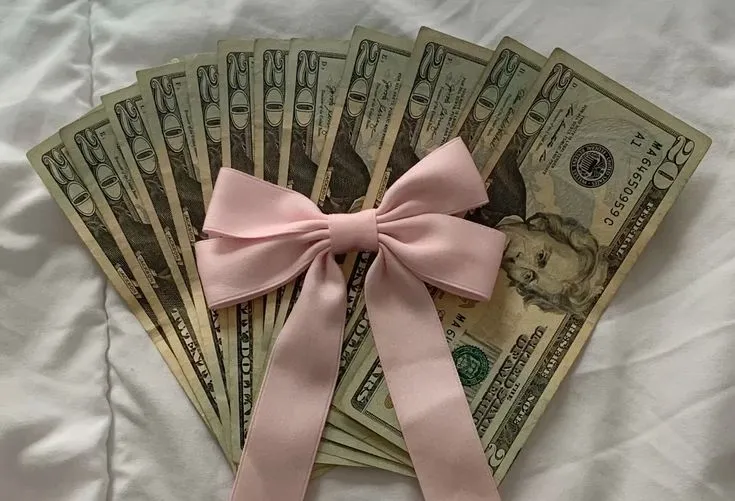 500 Dollars for Xxxmas