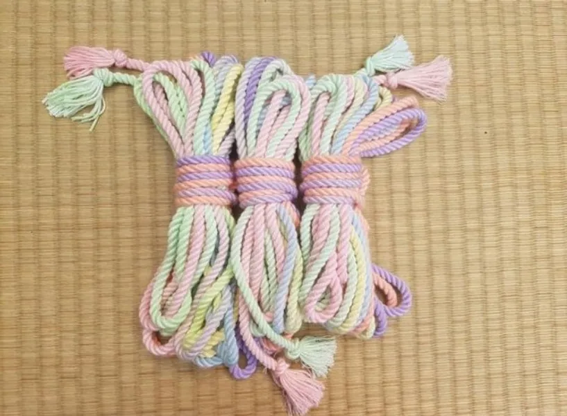 Carebear bamboo rope, 8m. 1,3 or 8 ropes
