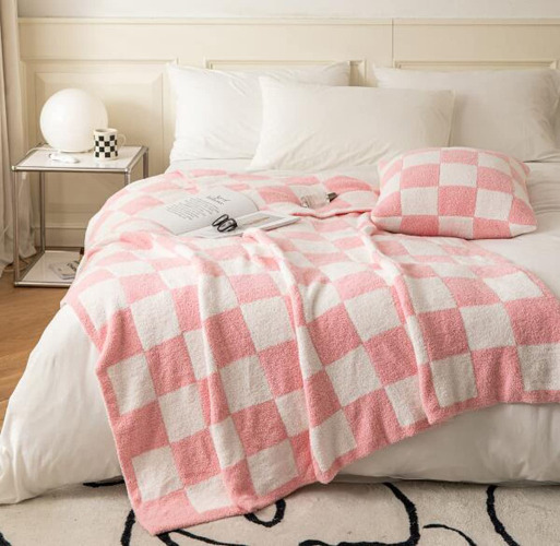 Ultra-Soft Checkerboard Microfiber Knitted Throw Blanket