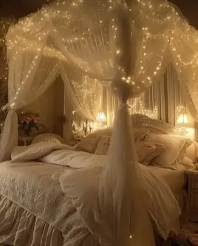 Canopy Bed 
