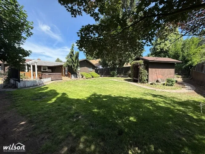  Contribute to My move to Washington!