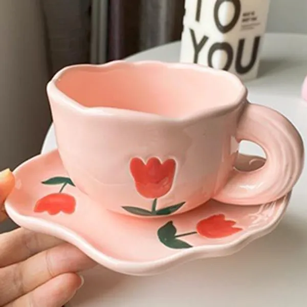 Disoza Kaffeetassen Set mit Untertasse Süße Rosa Tulpe Tasse Geschenke für Frauen zum Geburtstag Tee Kaffee Becher 250 ml Keramik Tasse Geburtstagsgeschenk für Frauen Mädchen Mama Freundin