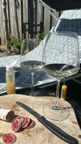 wijntjes met vriendinnen