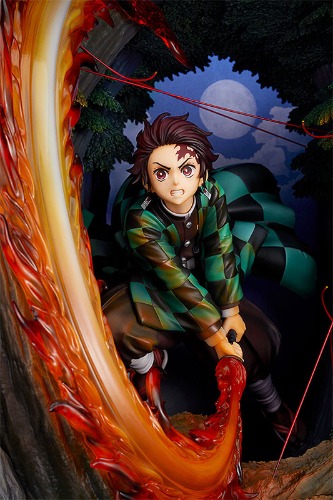 Demon Slayer: Kimetsu no Yaiba Tanjiro Kamado Hinokami Kagura Enbu - Pre Owned