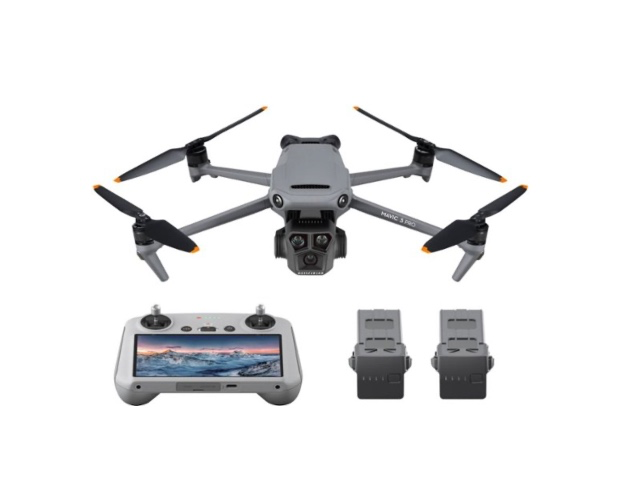 DJI - Mavic 3 Pro Fly More Combo Drone and RC Remote Control with Built-in Screen - Gray
