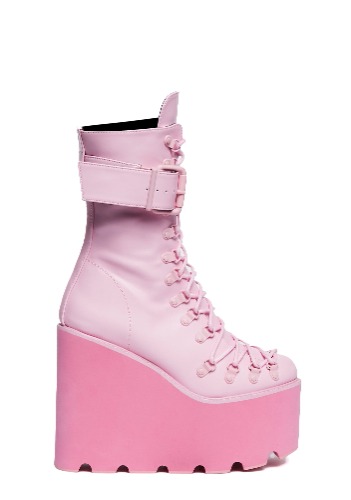 Bubblegum Traitor Boots | LIGHT PINK / US 7