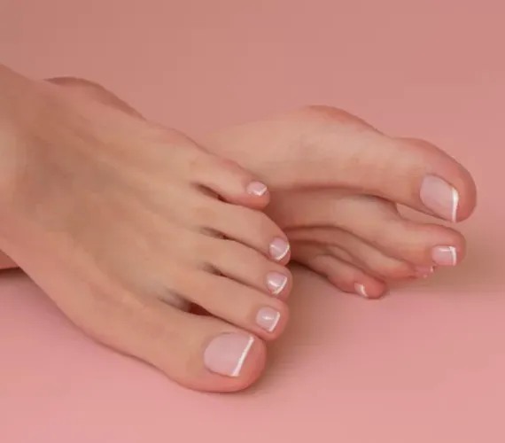 Relaxing Pedicure 💅🏻