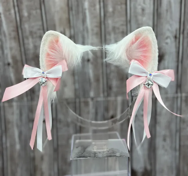 Angelic Pretty Kawaii White Cat Ears with bows Neko Ears Headband Realistic Faux Fur Cat Ears and Tail