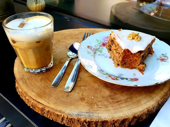 coffee & cake