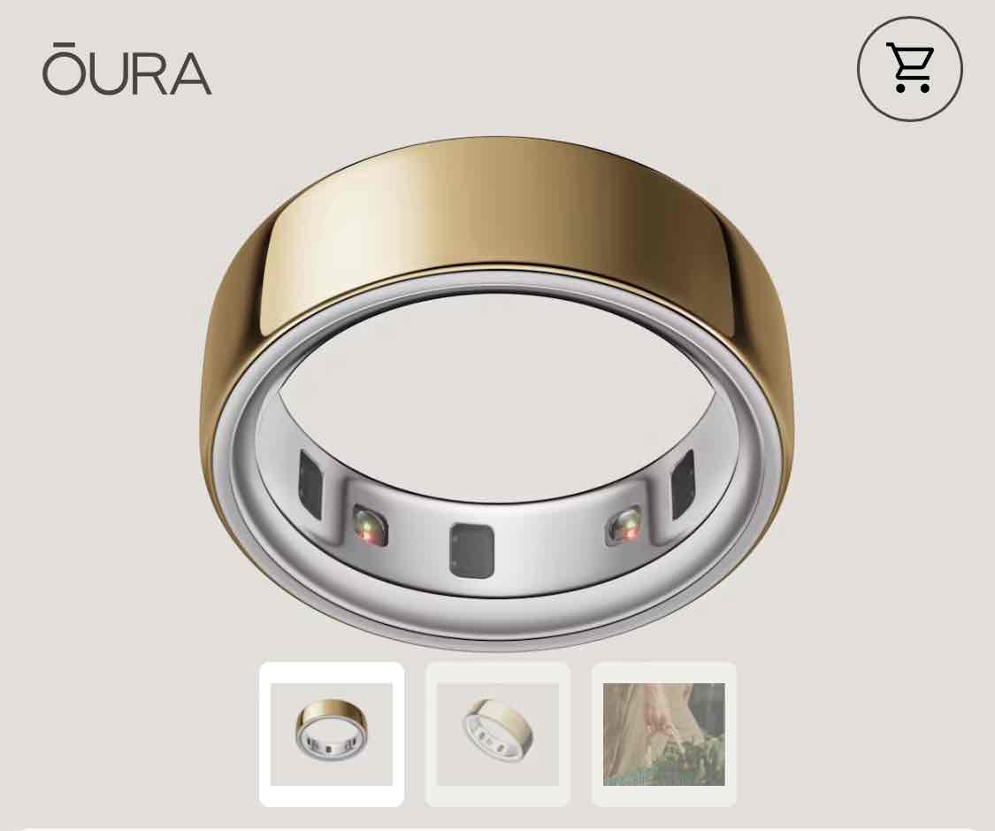 Oura Ring 4: Gold + 1yr pre-paid membership