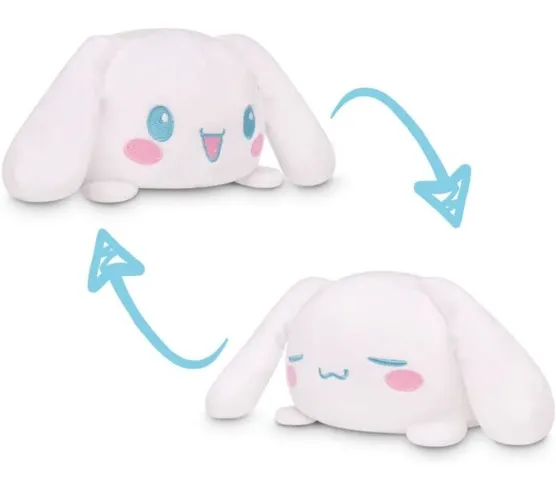 Cinnamon roll plush