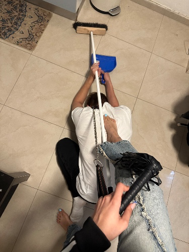 Obedient dog fee 🐶 